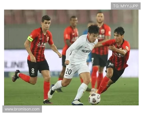 上海排球队中路突破解析助力球队再创辉煌的战术思考